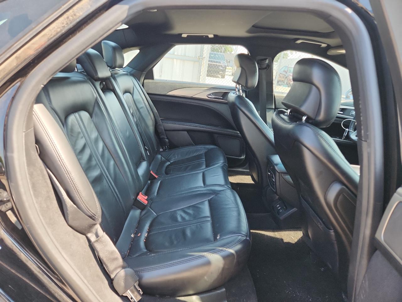 LINCOLN MKZ 2018 VIN 3LN6L5D9XJR601615 photo 10