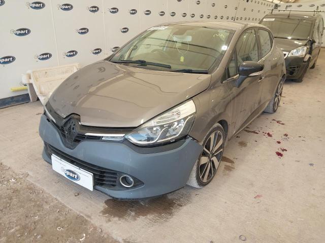 RENAULT CLIO DYNAM 2015