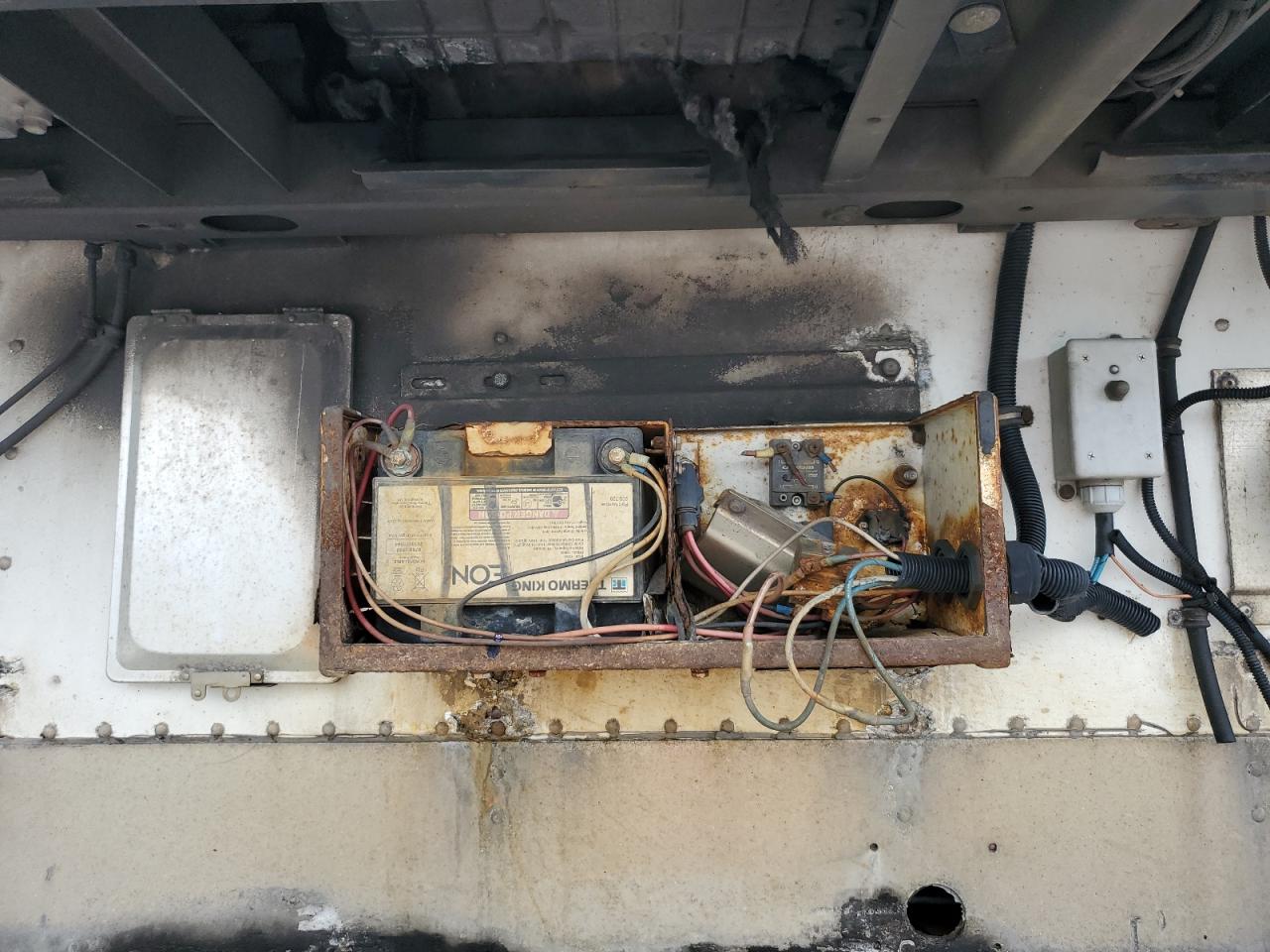 UTILITY ALL Models 2013 VIN 1UYVS2480DM510232 zdjęcie 7