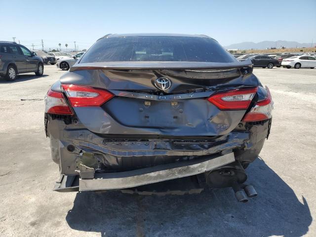  TOYOTA CAMRY 2018 Szary