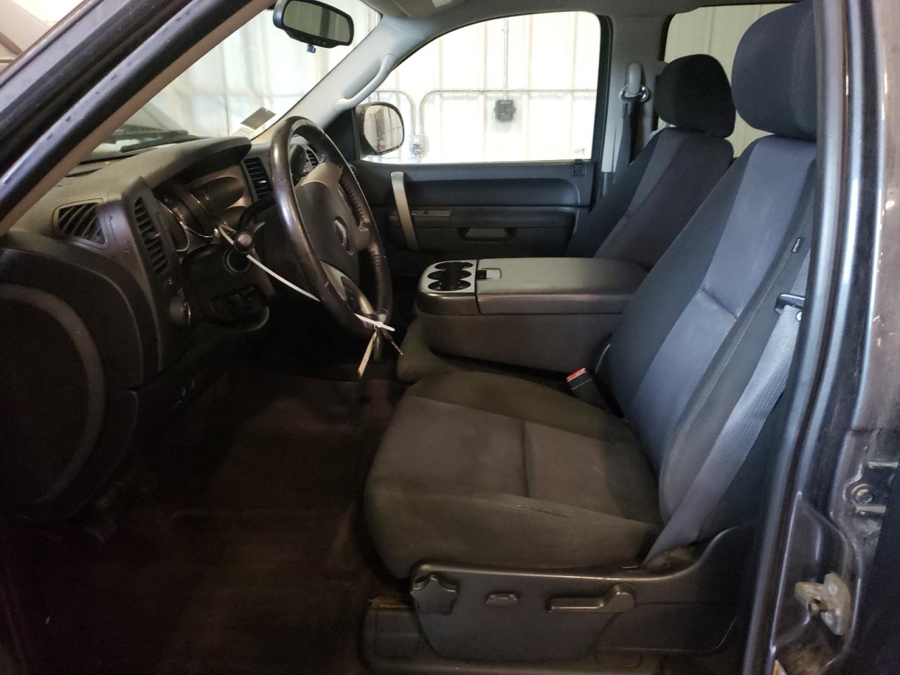 GMC SIERRA 2010 VIN 3GTRKVE35AG261526 photo 7