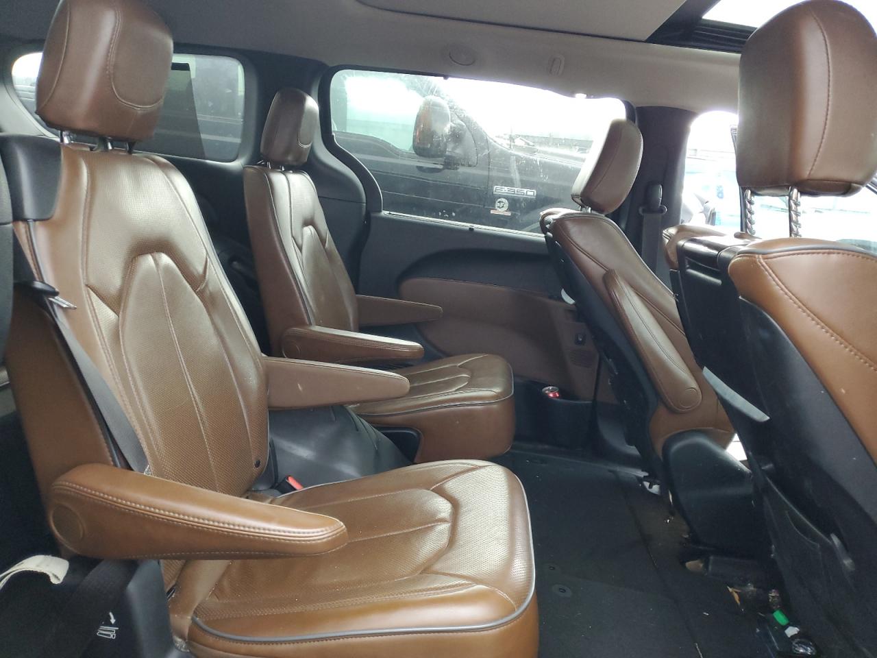 2018 Chrysler Pacifica Limited VIN: 2C4RC1GG7JR339658 Lot: 59007045