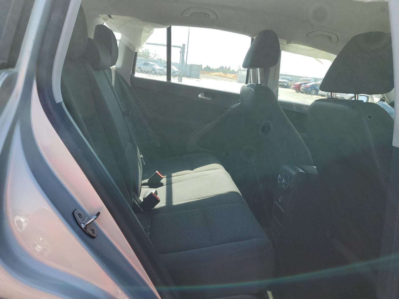 2013 Volkswagen Tiguan S VIN: WVGAV3AX4DW615586 Lot: 62340765