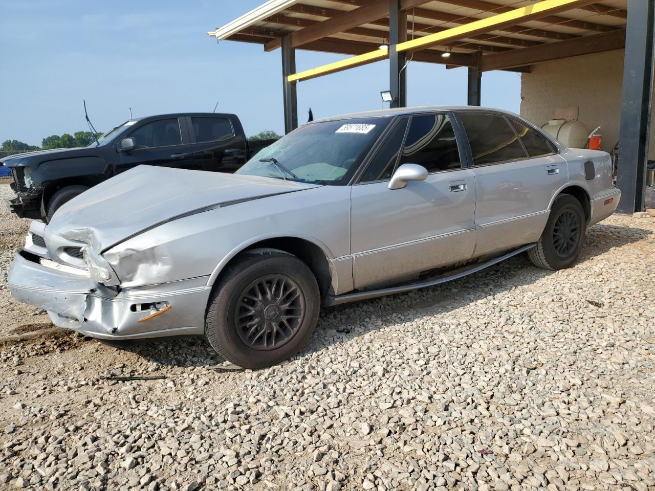 1998 Oldsmobile 88 Base