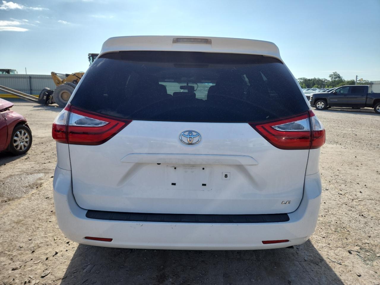2017 Toyota Sienna Le VIN: 5TDKZ3DC0HS857819 Lot: 62381135
