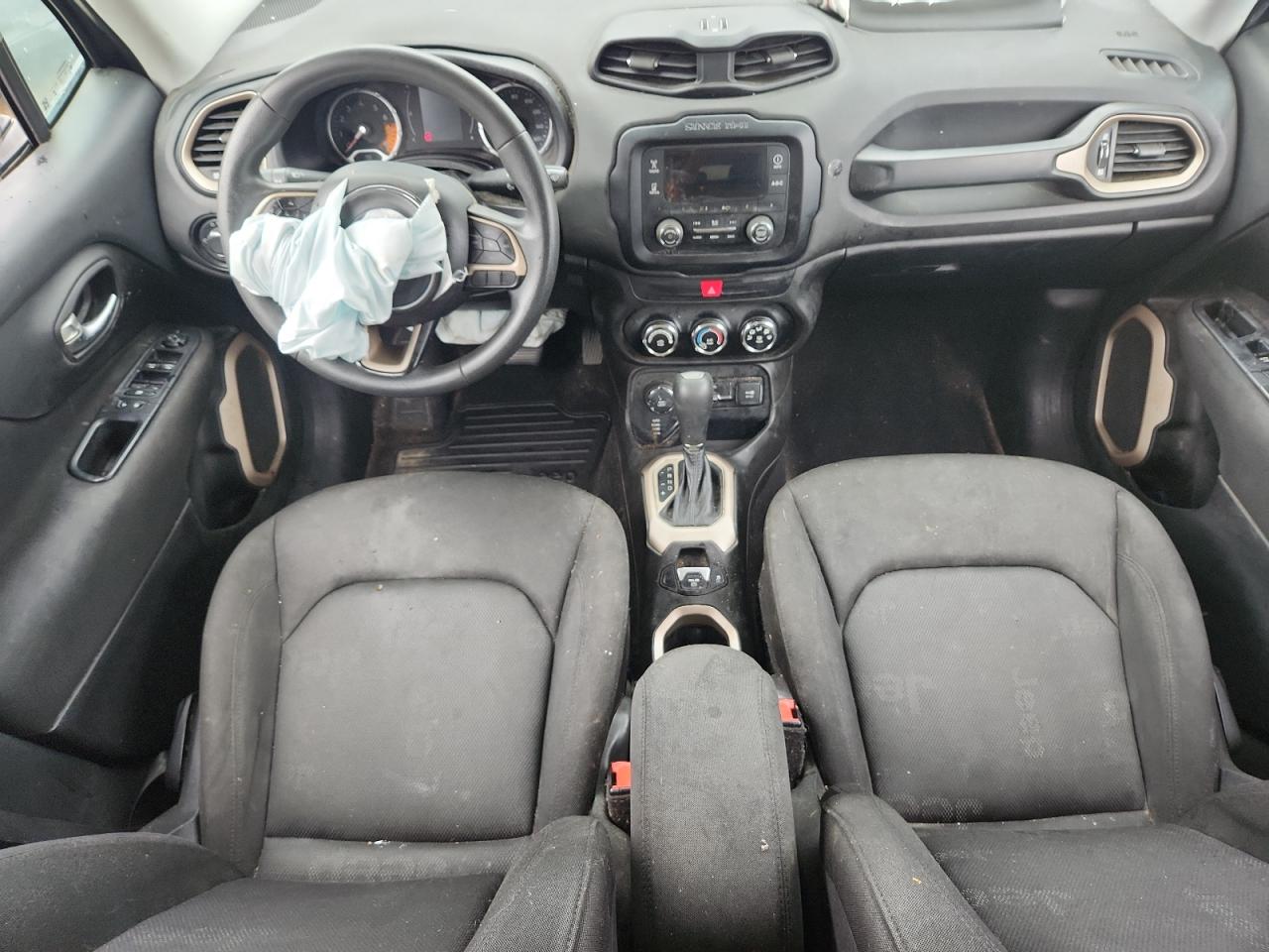 2017 Jeep Renegade Sport VIN: ZACCJBAB8HPG56135 Lot: 61101045