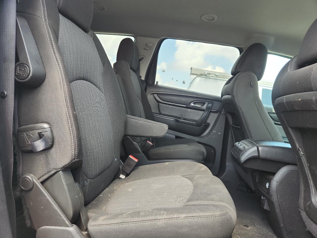 2016 Chevrolet Traverse Lt VIN: 1GNKRGKD4GJ240851 Lot: 62824275