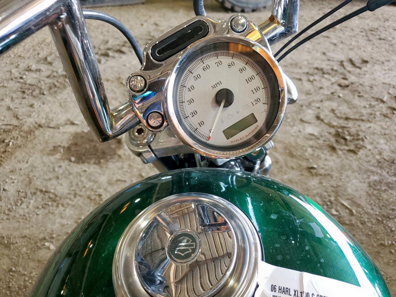 2006 Harley-Davidson Xl1200 C VIN: 1HD1CGP196K420094 Lot: 60713585