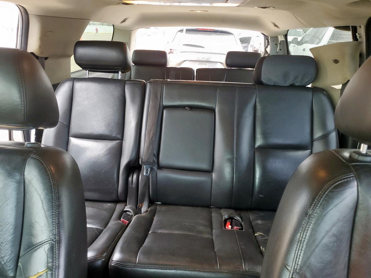 2010 Chevrolet Suburban C1500 Ltz VIN: 1GNUCKE03AR178776 Lot: 61622815