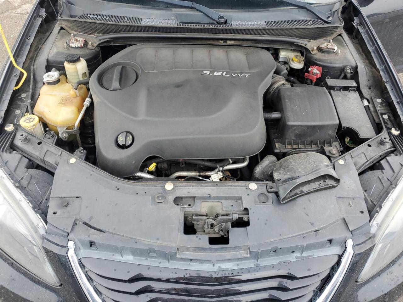 2011 Chrysler 200 S VIN: 1C3BC8FG5BN613065 Lot: 62345295