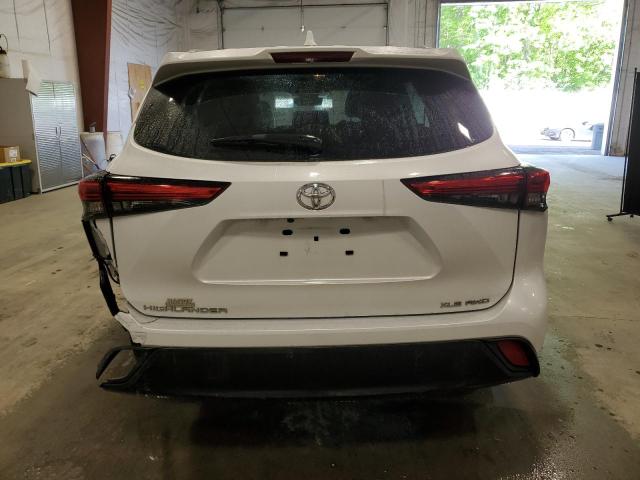  TOYOTA HIGHLANDER 2022 Biały