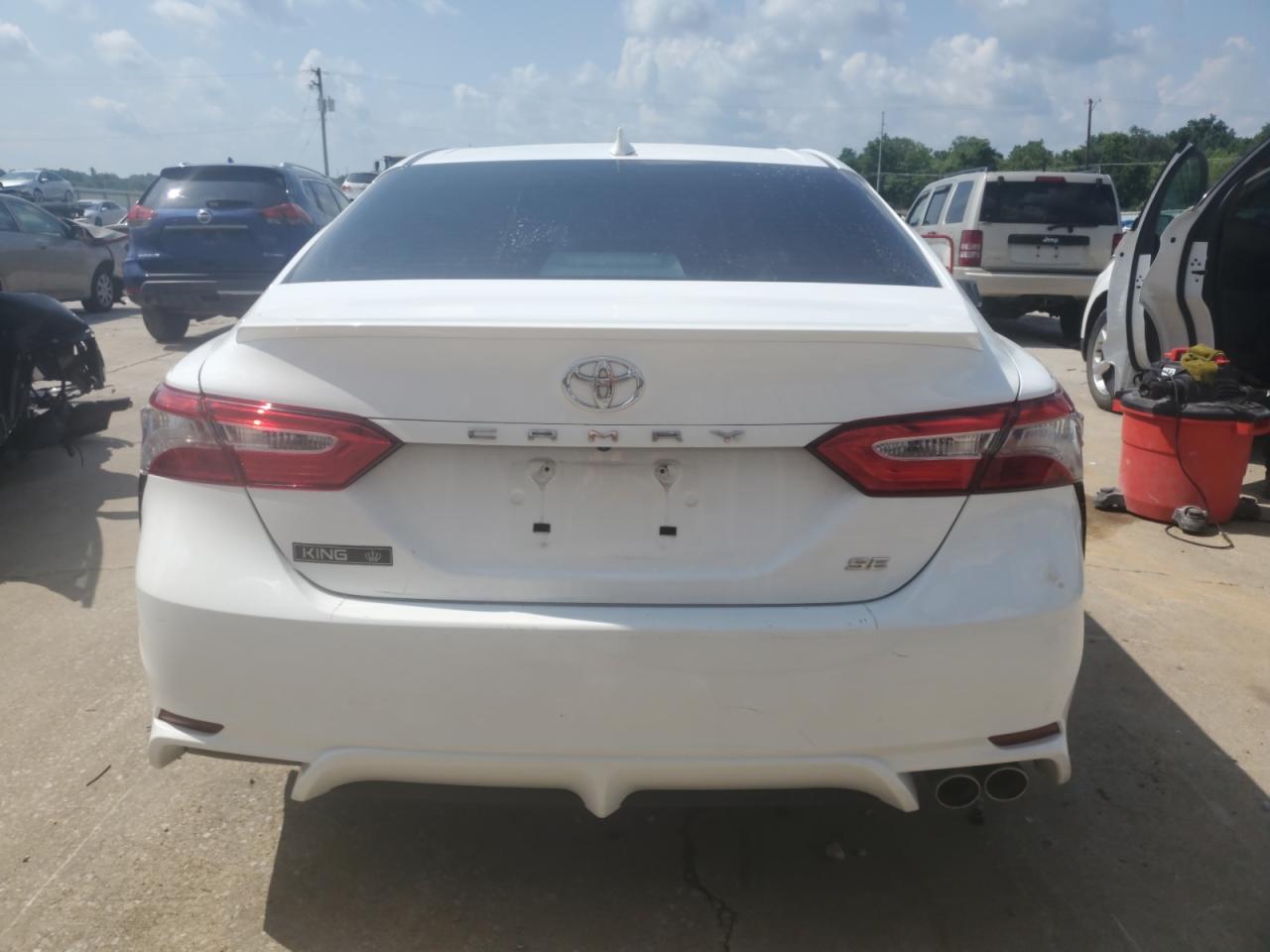2019 Toyota Camry L VIN: 4T1B11HK9KU828945 Lot: 62388185