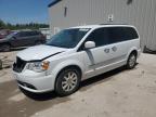 2015 Chrysler Town & Country Touring   na sprzedaż w Franklin, WI - Front End