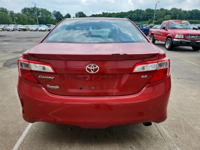 Sedans TOYOTA CAMRY 2013 Czerwony