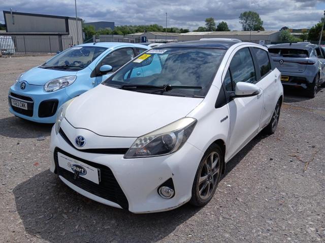 TOYOTA YARIS HYBR 2014