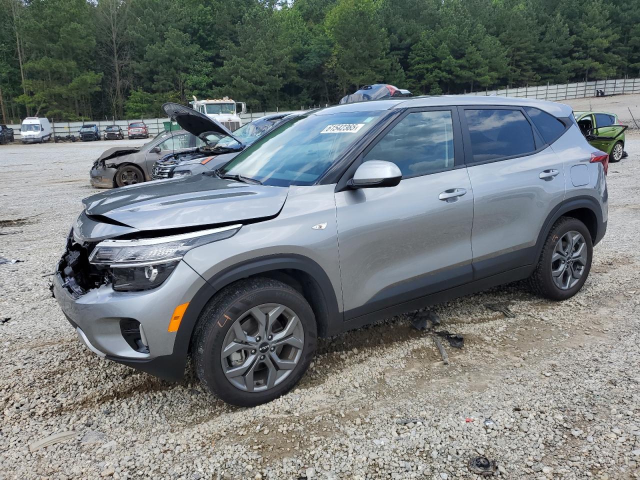 KNDEPCAA5R7583647 KIA SELTOS Photo 1