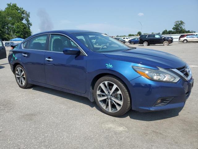  NISSAN ALTIMA 2017 Granatowy