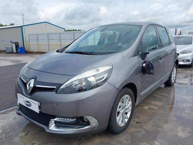 RENAULT SCENIC D-Q 2015