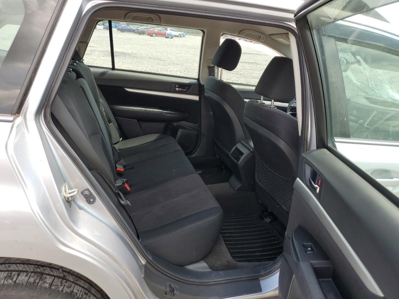 2014 Subaru Outback 2.5I VIN: 4S4BRCAC9E3220635 Lot: 62101105