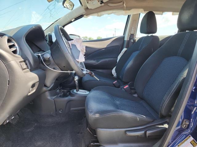  NISSAN VERSA 2018 Granatowy