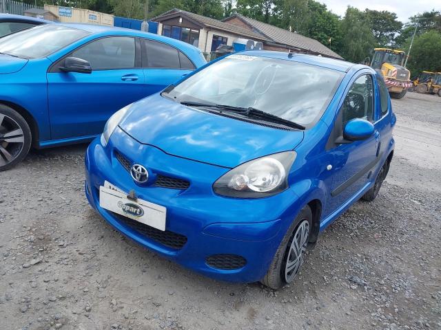 TOYOTA AYGO BLUE 2010