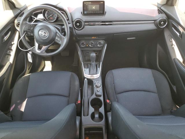  SCION IA 2016 Silver