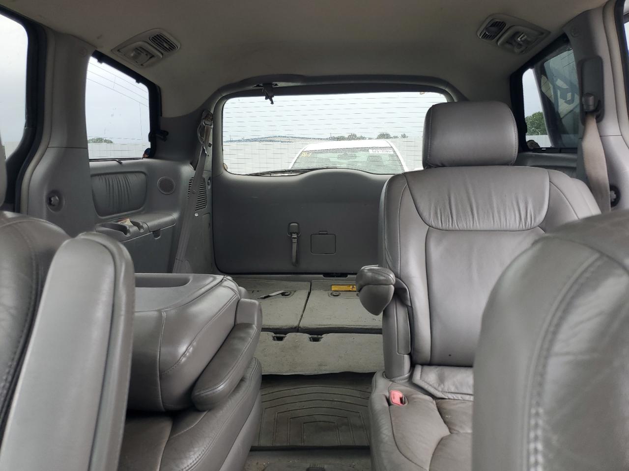 TOYOTA All Models 2004 VIN 5TDBA22C04S013052 фото 10
