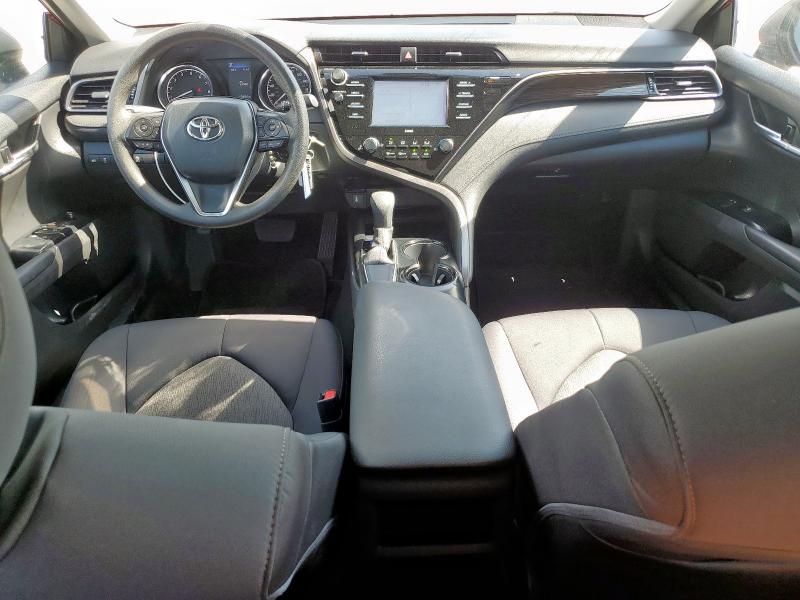  TOYOTA CAMRY 2020 Czerwony