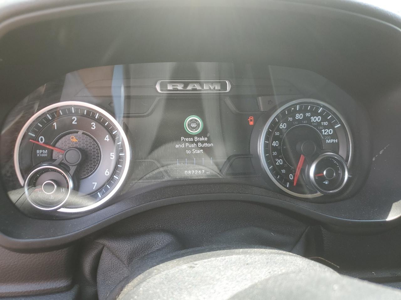 RAM 1500 2019 VIN 1C6SRFFT1KN608304 zdjęcie 9