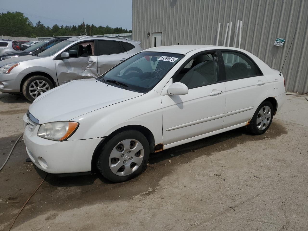 2006 Kia Spectra Lx იყიდება Franklin-ში, WI - Front End