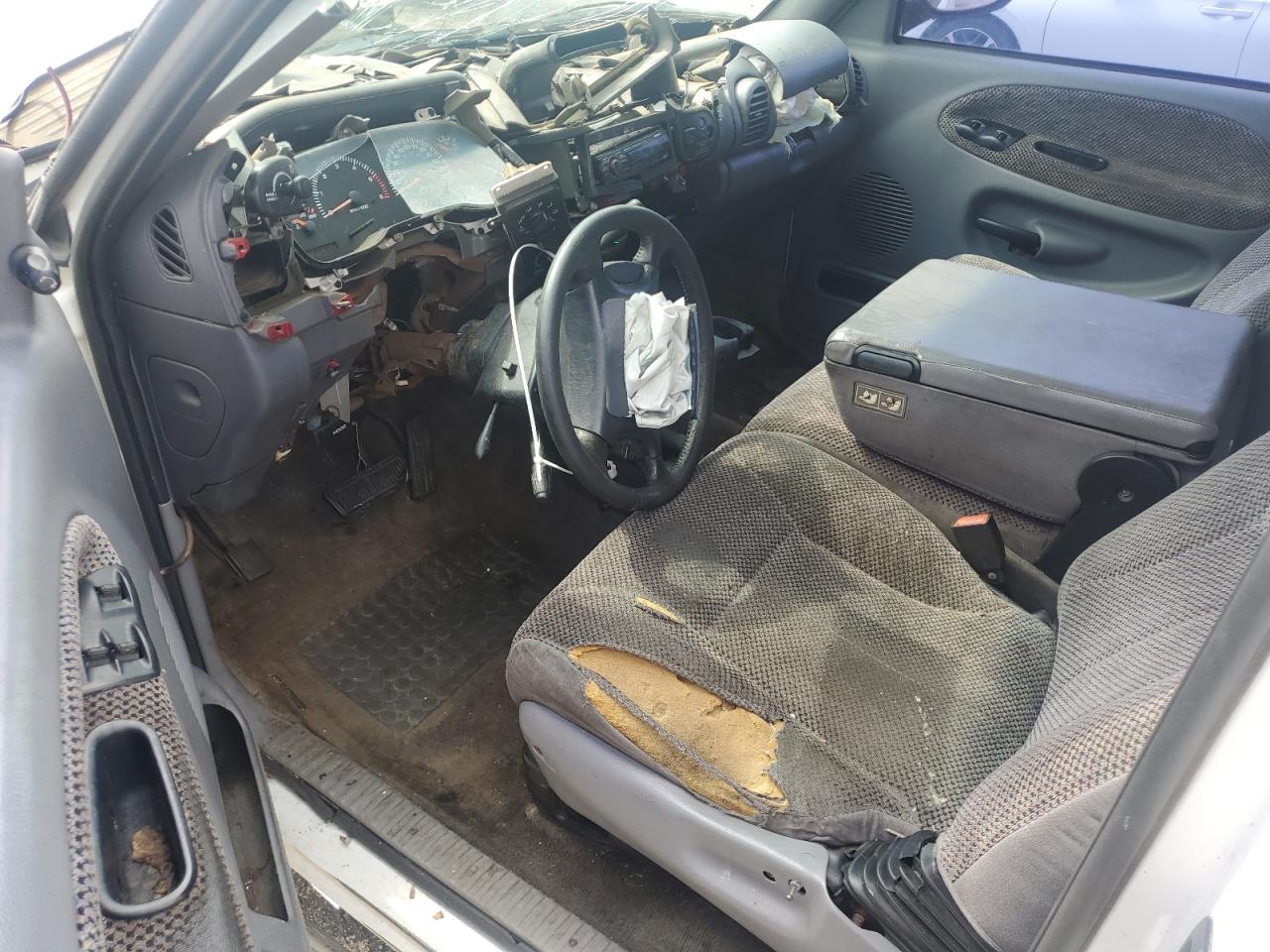 1998 Dodge Ram 1500 VIN: 3B7HF13YXWG221280 Lot: 62309615