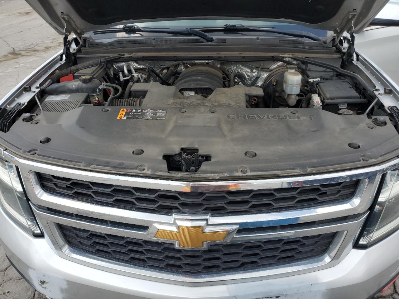 2018 Chevrolet Suburban C1500 Lt VIN: 1GNSCHKC8JR174117 Lot: 62705625