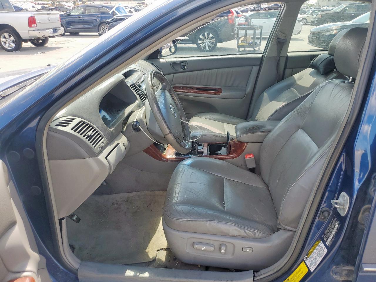 2005 Toyota Camry Le VIN: 4T1BF30K15U096632 Lot: 62491455