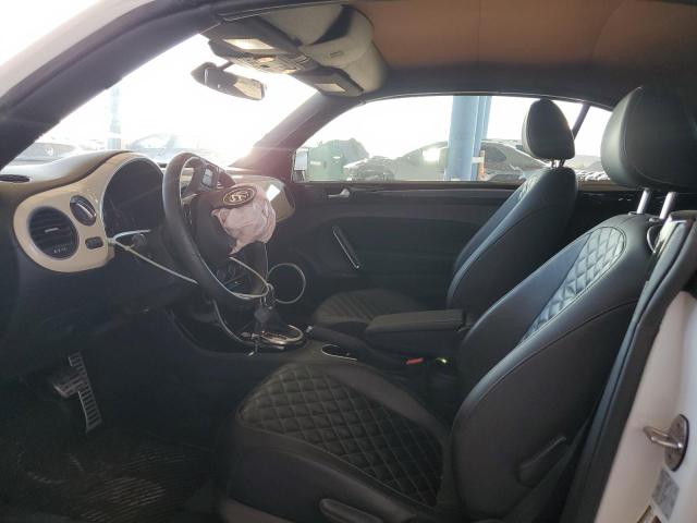  VOLKSWAGEN BEETLE 2019 Biały