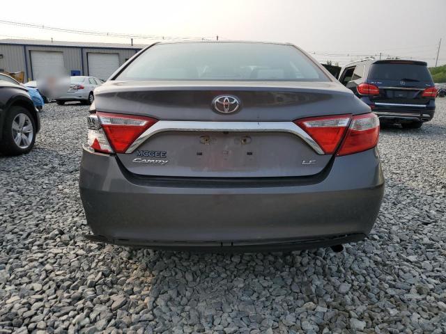  TOYOTA CAMRY 2017 Серый