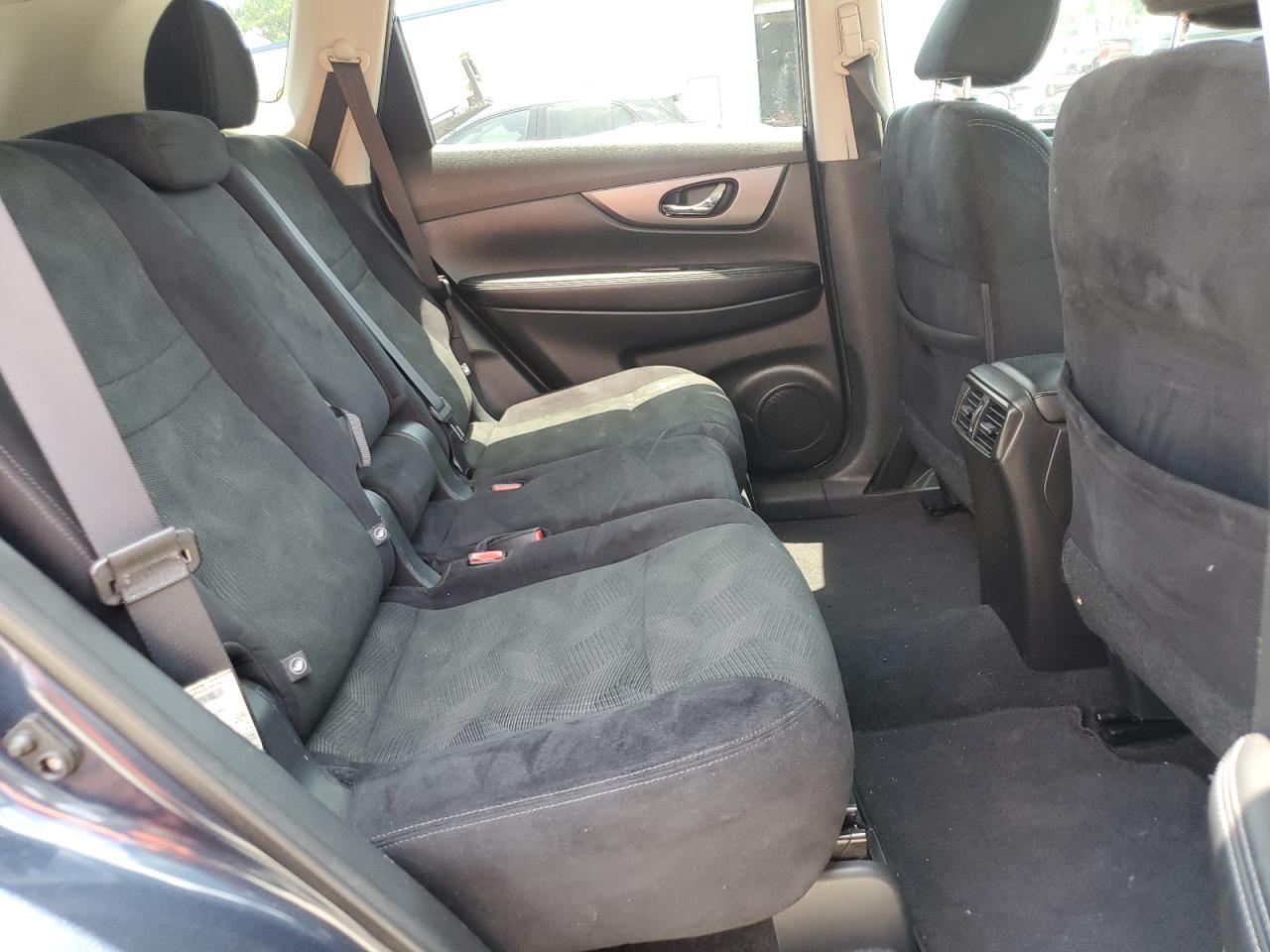2015 Nissan Rogue S VIN: 5N1AT2MV1FC926987 Lot: 62581645