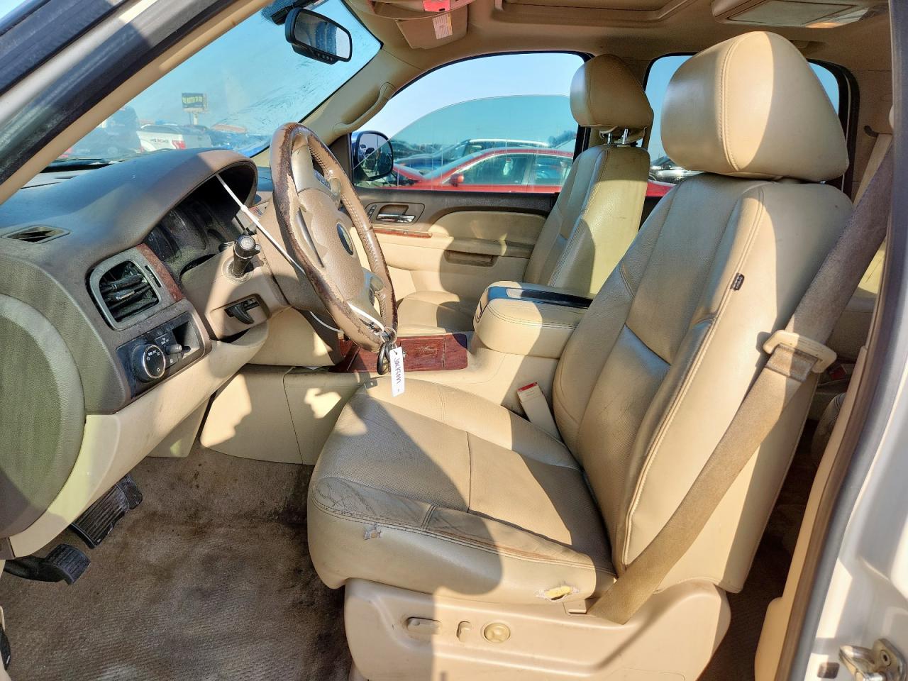 2013 Chevrolet Tahoe C1500 Ltz VIN: 1GNSCCE05DR185620 Lot: 61861265