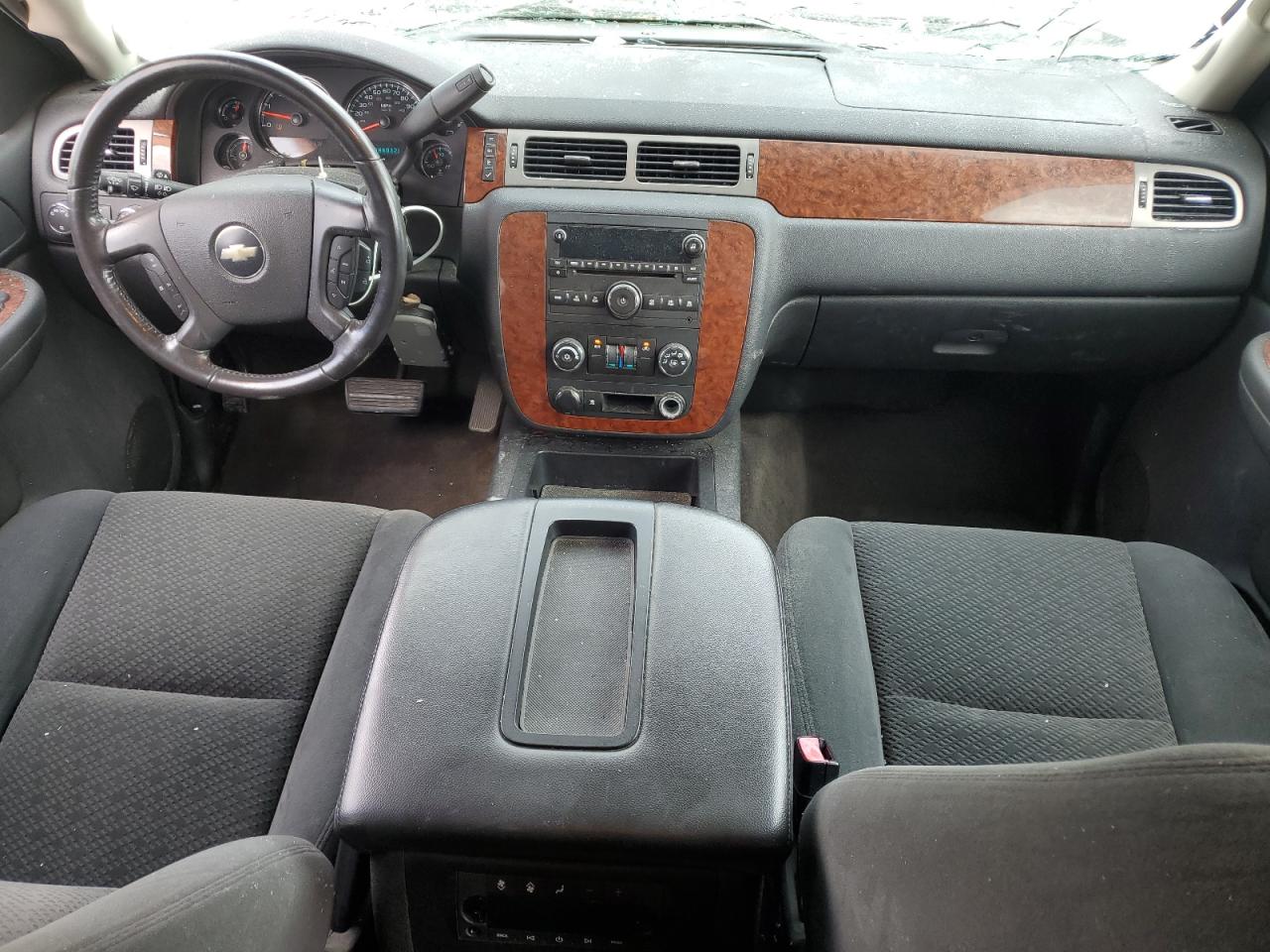 2008 Chevrolet Suburban K1500 Ls VIN: 1GNFK16358J125472 Lot: 62400035