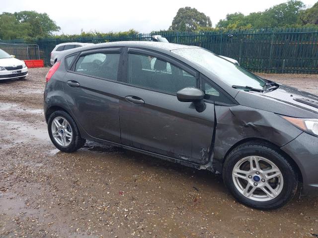 2018 FORD FIESTA SE