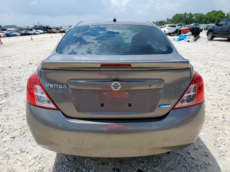  NISSAN VERSA 2013 Серый