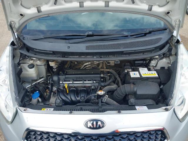 2016 KIA VENGA SR7