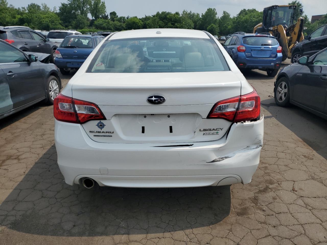 2015 Subaru Legacy 2.5I Limited VIN: 4S3BNAN69F3052215 Lot: 60130065