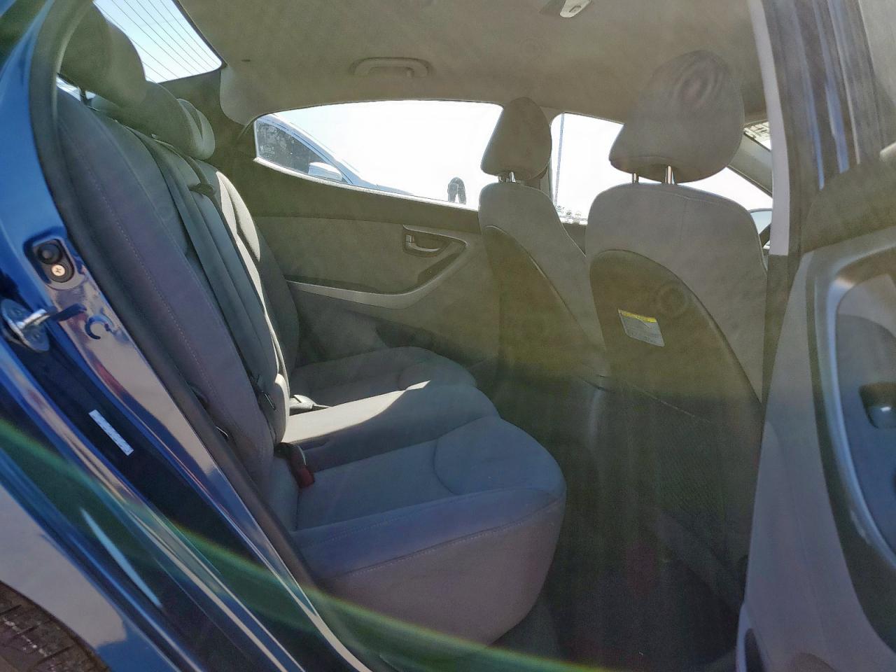 HYUNDAI ELANTRA 2016 VIN KMHDH4AE7GU619902 zdjęcie 10