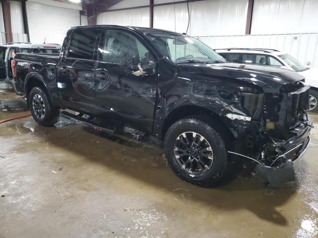  NISSAN TITAN 2021 Черный