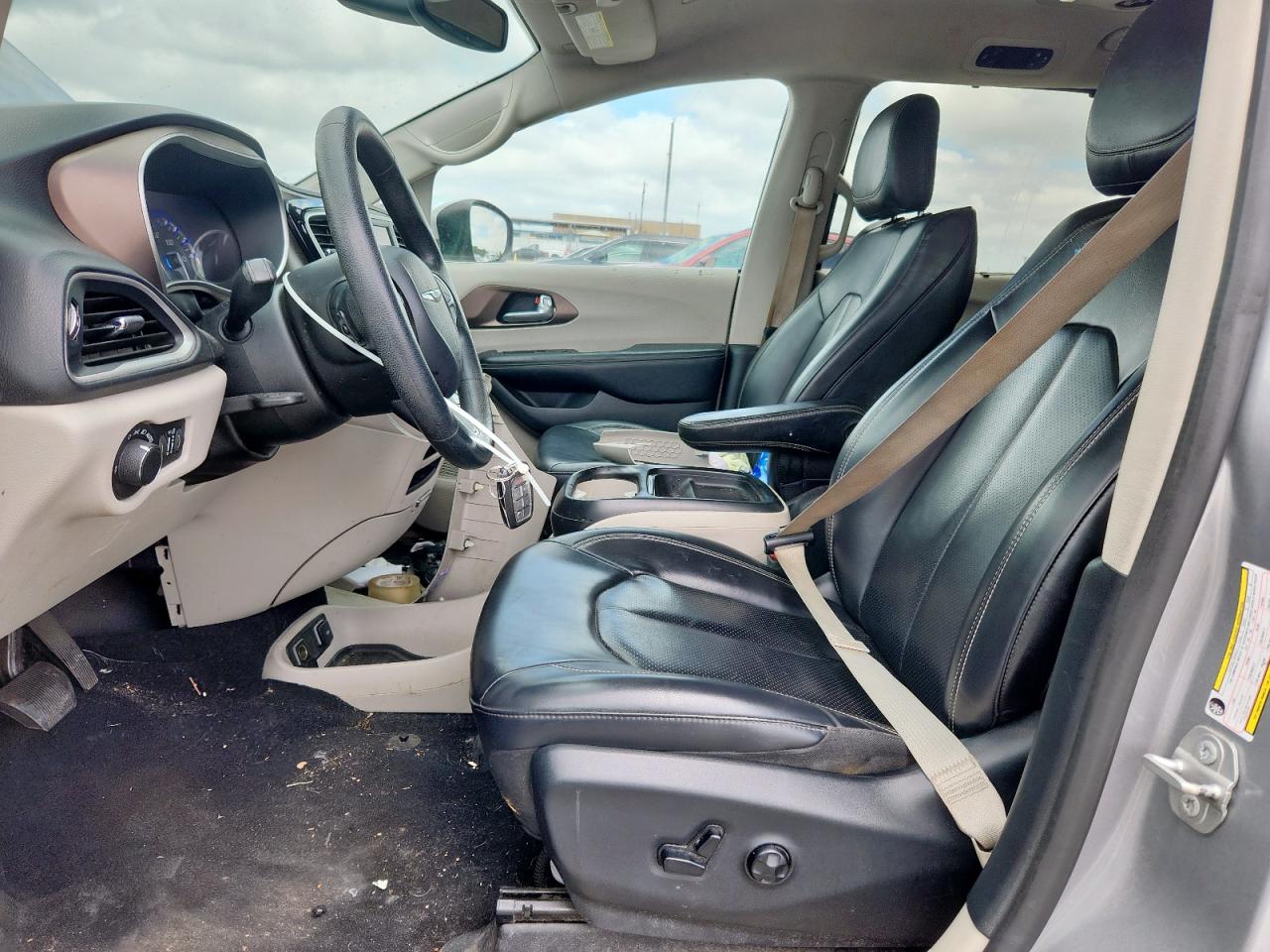 2020 Chrysler Voyager Lxi VIN: 2C4RC1DG0LR157680 Lot: 62698785