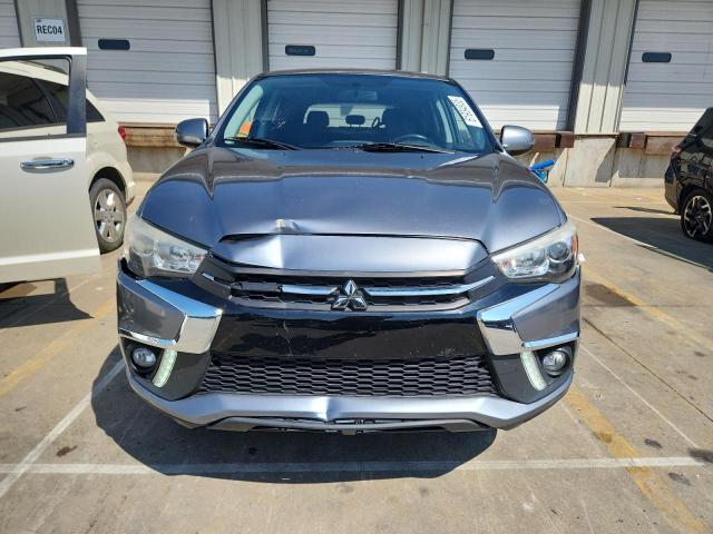  MITSUBISHI OUTLANDER 2018 Szary