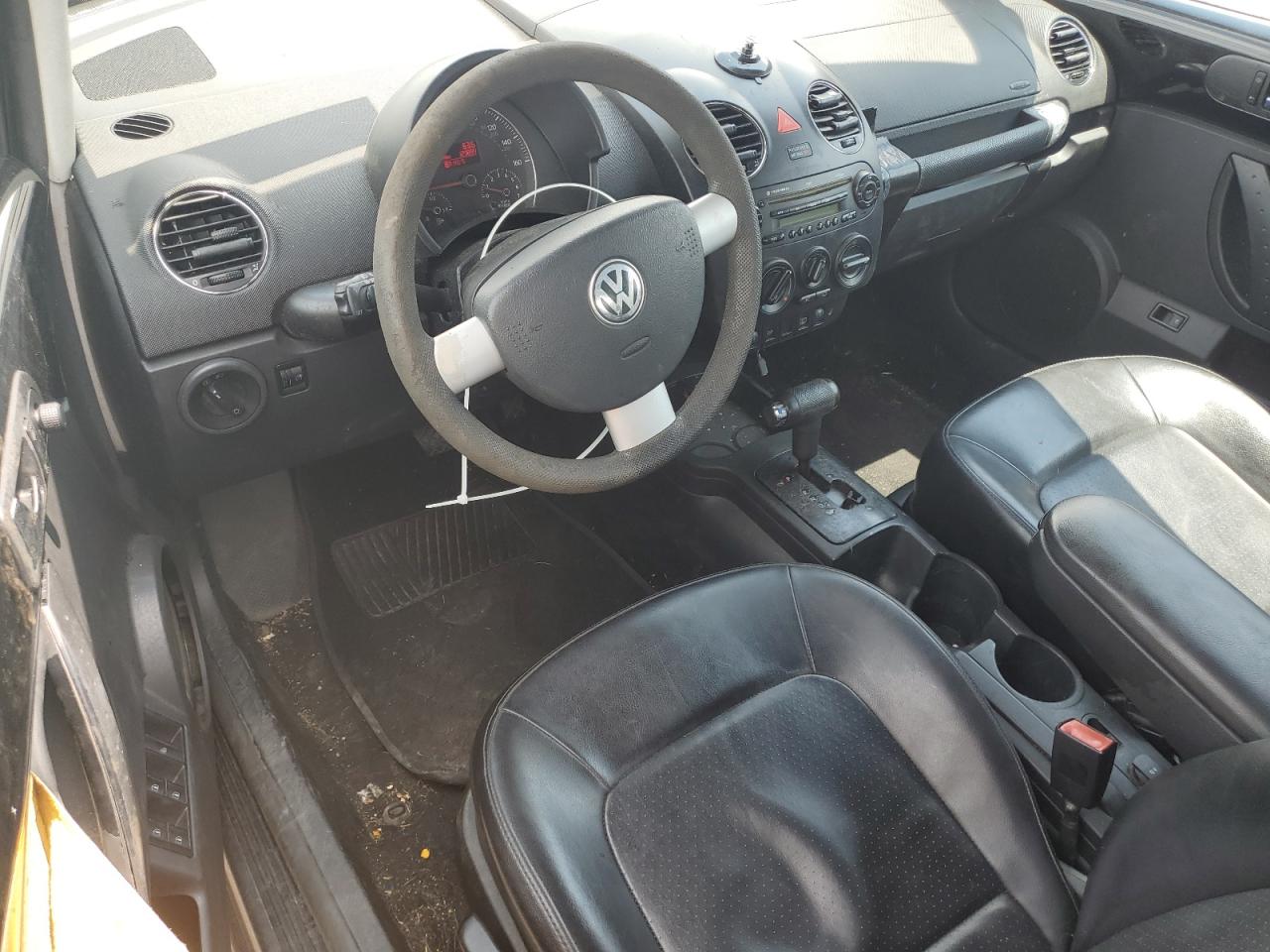 2007 Volkswagen New Beetle Convertible Option Package 1 VIN: 3VWRG31Y17M401781 Lot: 62844495