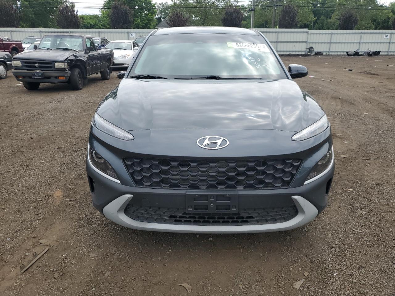 2022 Hyundai Kona Sel VIN: KM8K22AB0NU864802 Lot: 62666235