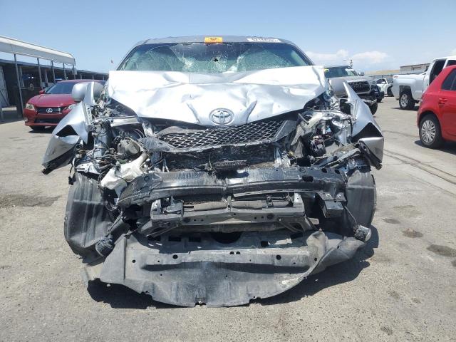  TOYOTA SIENNA 2015 Серебристый