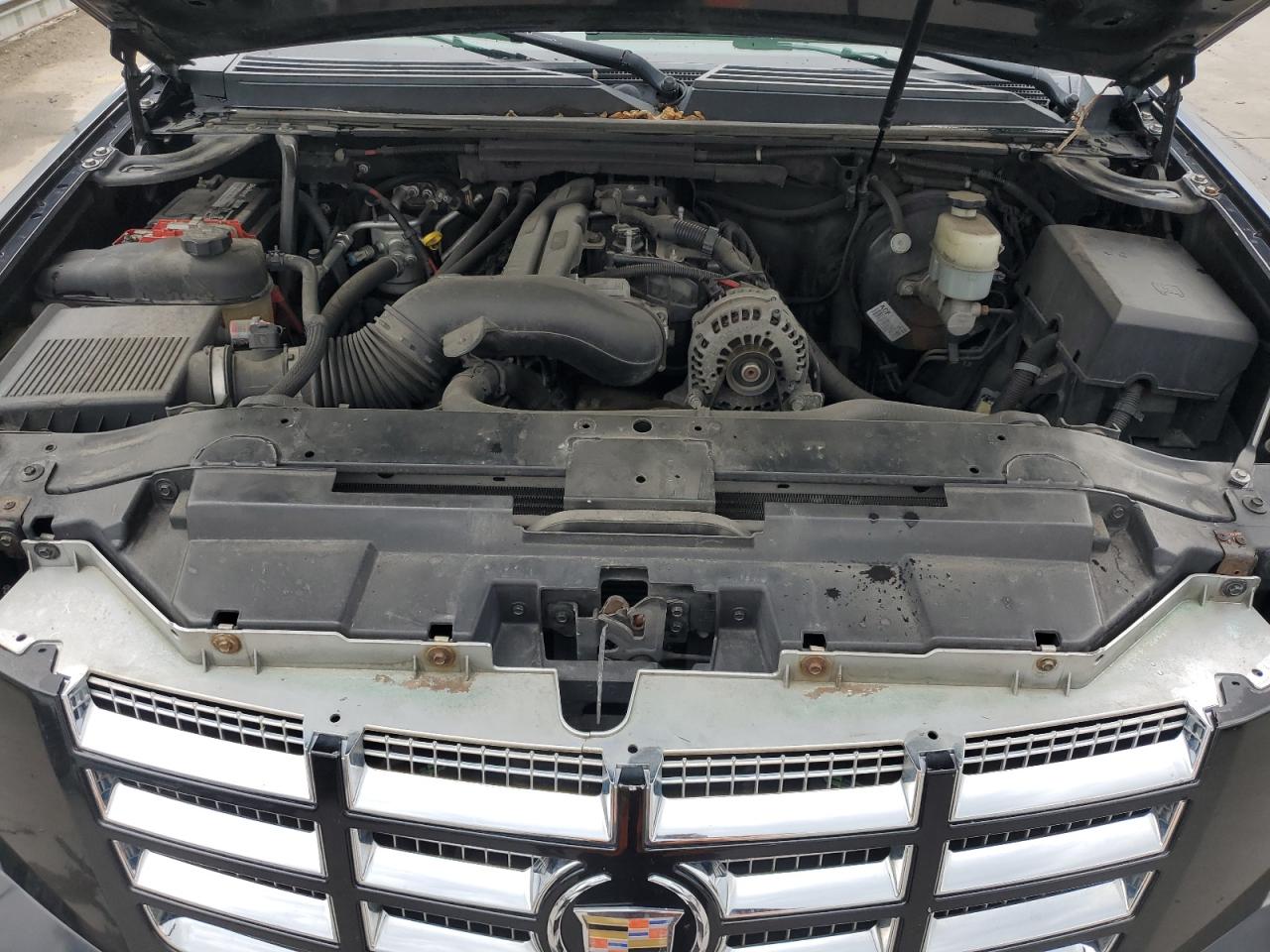 2007 Cadillac Escalade Luxury VIN: 1GYFK63837R215820 Lot: 59603955